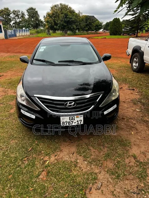 Hyundai Sonata 2013 Black · Photo 1
