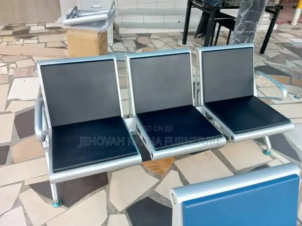 Stand by Chair · Photo 1