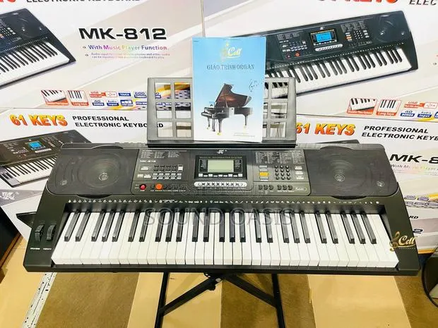 Meiki Professional Electronic Keyboard 61 Keys Mk812 · Photo 1