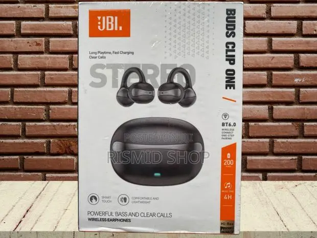 JBL Buds Clip One Sport Wireless Earphones · Photo 1