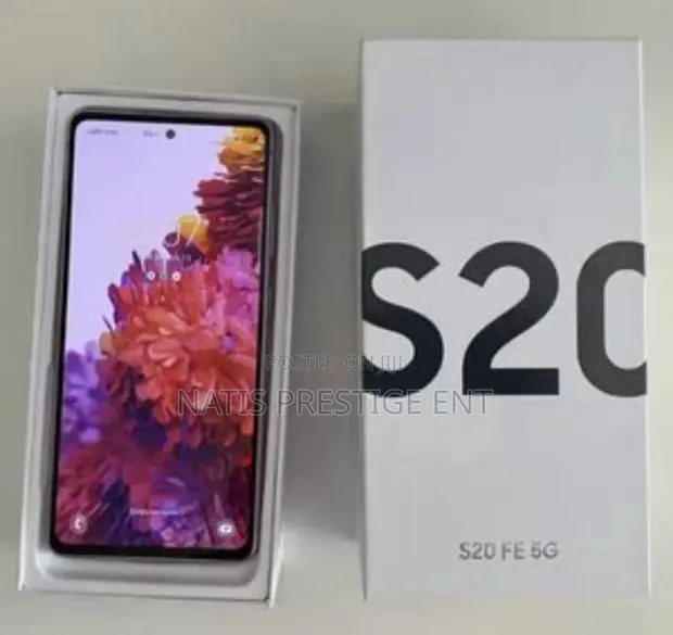 New Samsung Galaxy S20 FE 2022 128 GB Black · Photo 1