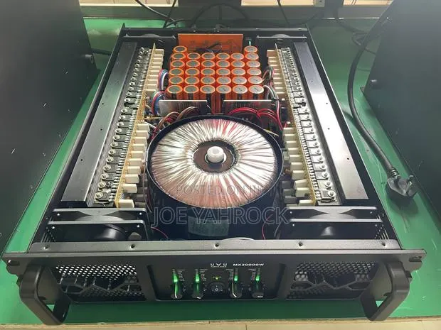 Martin Audio Amplify 20kw Sub Base · Photo 1