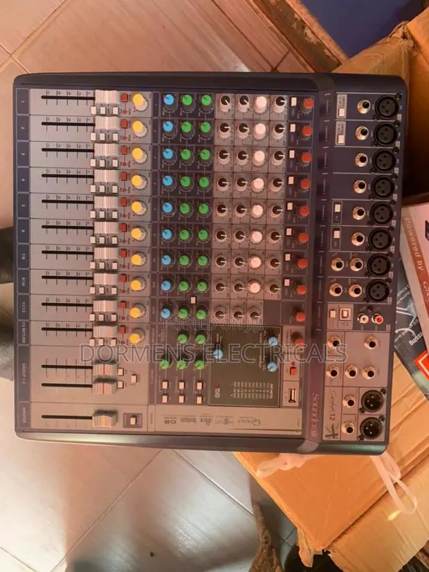 Mixer 12 Channel · Photo 1