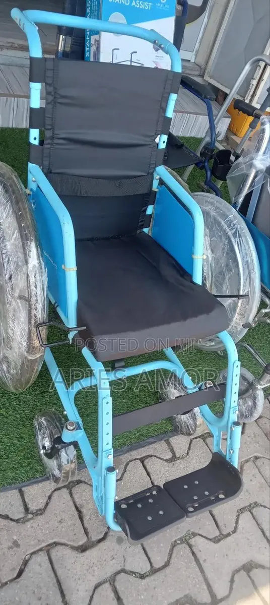Wheelchair · Photo 1