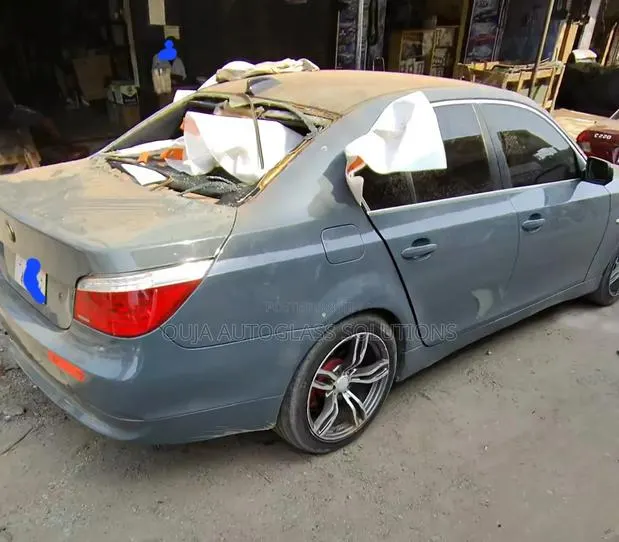 BMW 5-Series (E60) Heated Back Window Back Glass Available · Photo 1