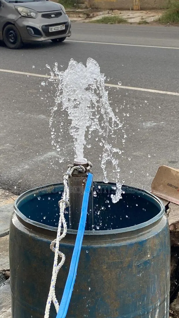 Farmer Borehole Drilling · Photo 1