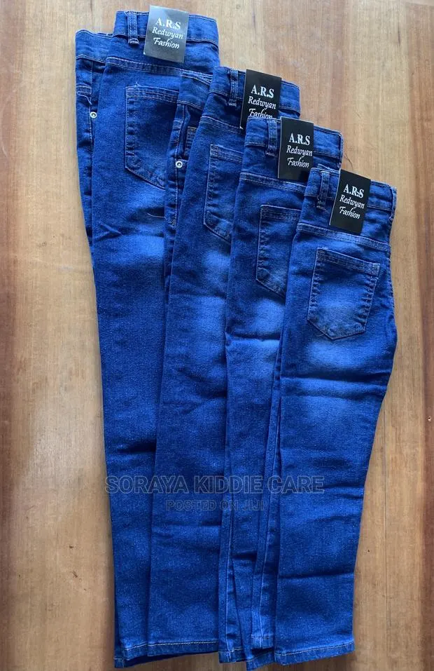 Boys Jeans · Photo 1
