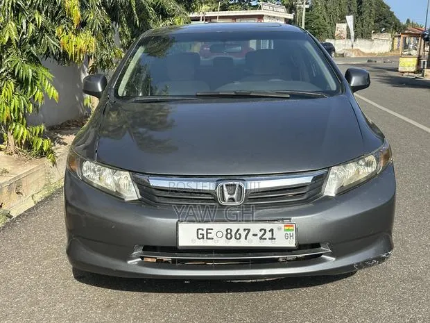 Honda Civic 2012 Gray · Photo 1
