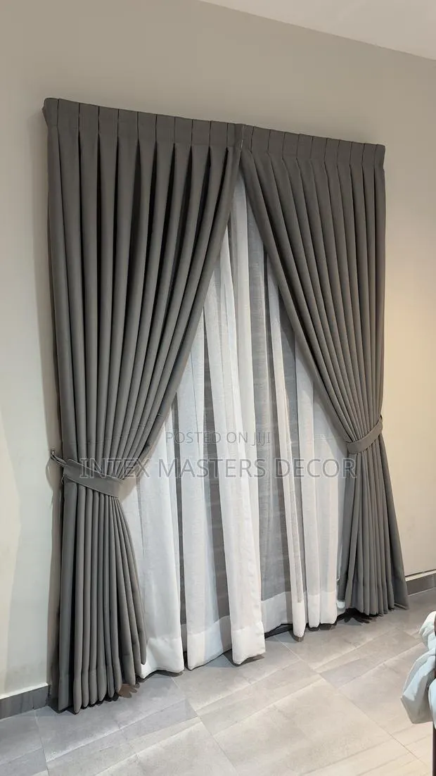 Grey Curtains · Photo 1