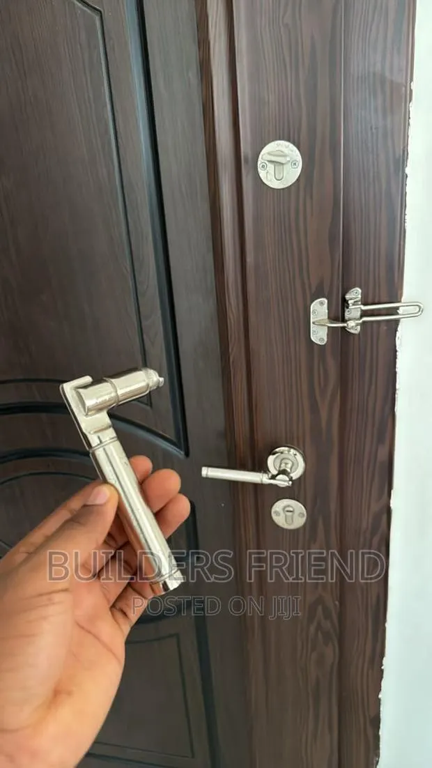 Replace Broken or Damaged Heavy Door Handles Only · Photo 1