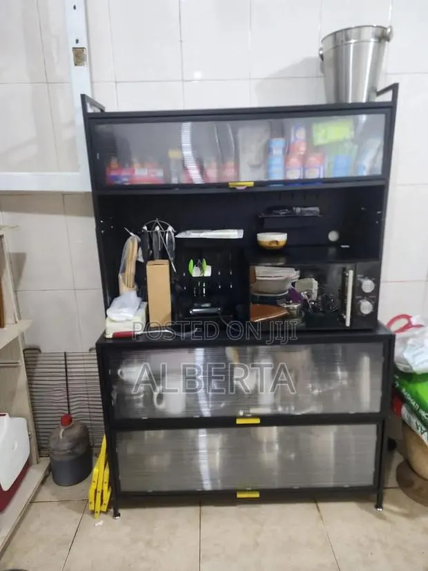 Metallic Kitchen Rack · Photo 1