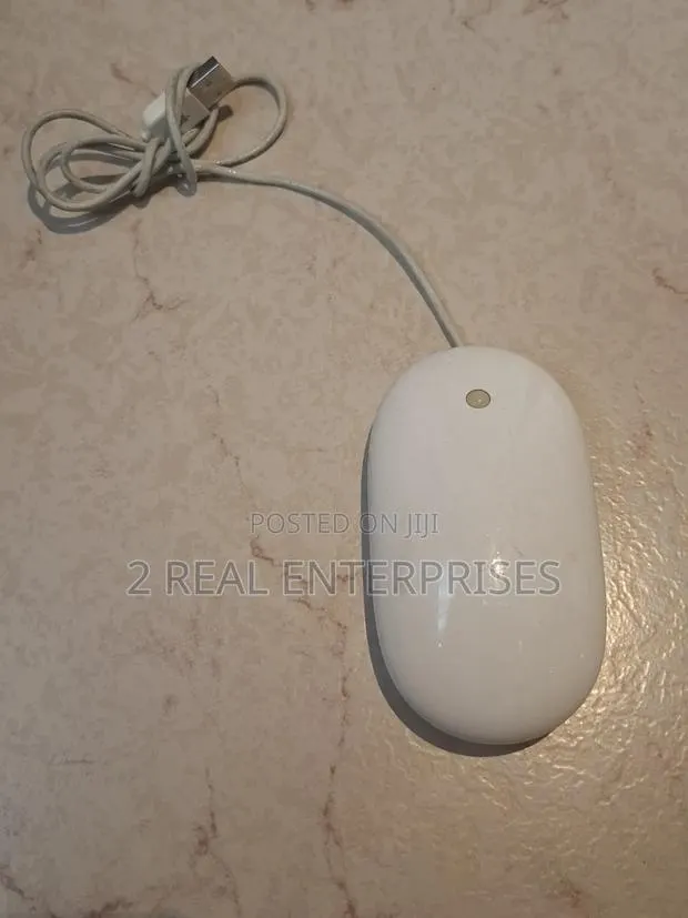 Apple Mighty Mouse (Corded USB Version, Model A1152 / EMC 2058 · Photo 1