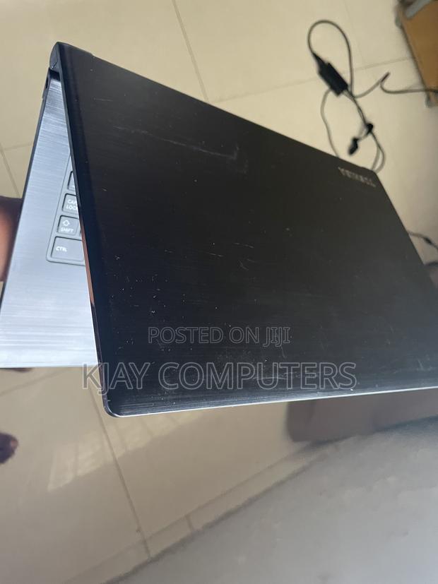 Laptop Toshiba Satellite Pro L500 8GB Intel Core I5 SSD 250GB · Photo 2