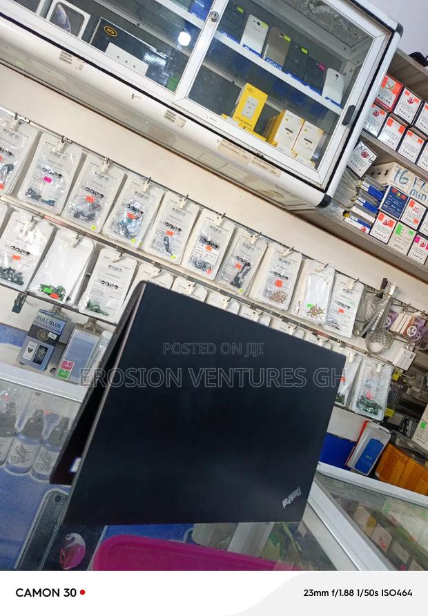 Laptop Lenovo ThinkPad T460s 8GB Intel Core I5 SSD 256GB · Photo 6