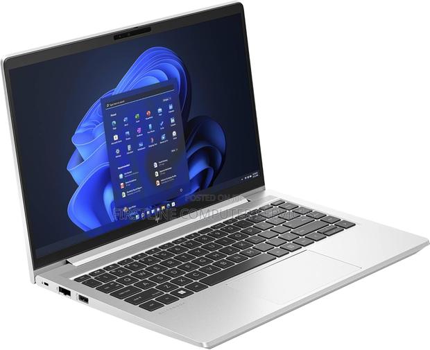 New Laptop HP EliteBook 640 G10 16GB Intel Core I7 SSD 1T · Photo 1