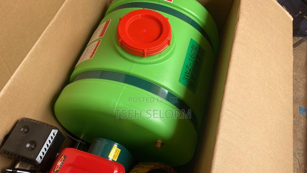 Boom Sprayer · Photo 7