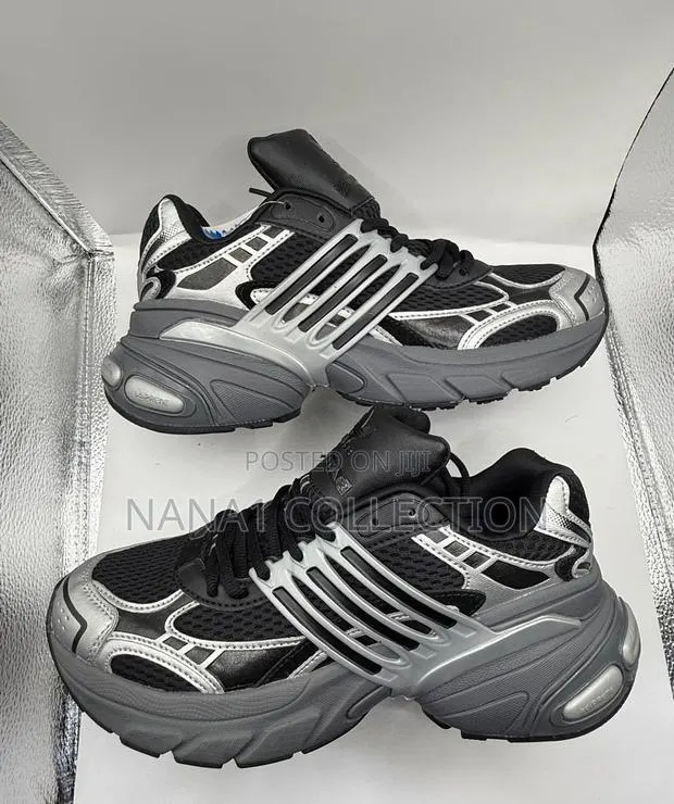 Adidas Adistar Xlg “Core Black/Silver Metallic Sneakers · Photo 1