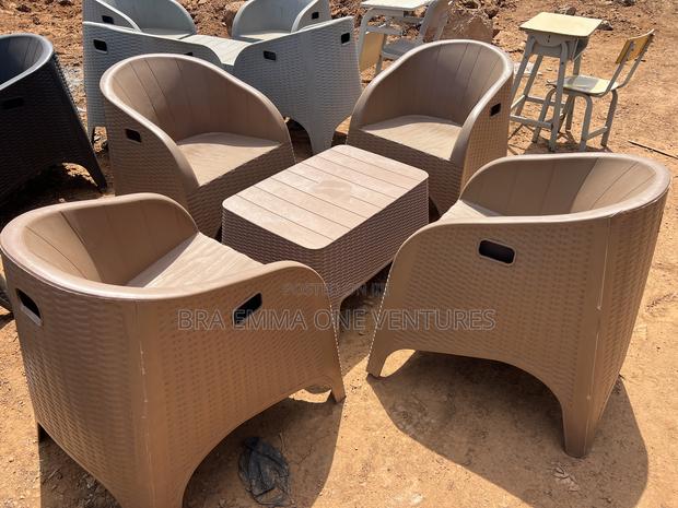 Imported Garden Chairs · Photo 1