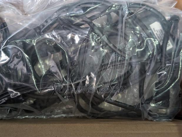 New Genuine Dell 45W USB-C Power AC Adapter With Cord · Photo 3