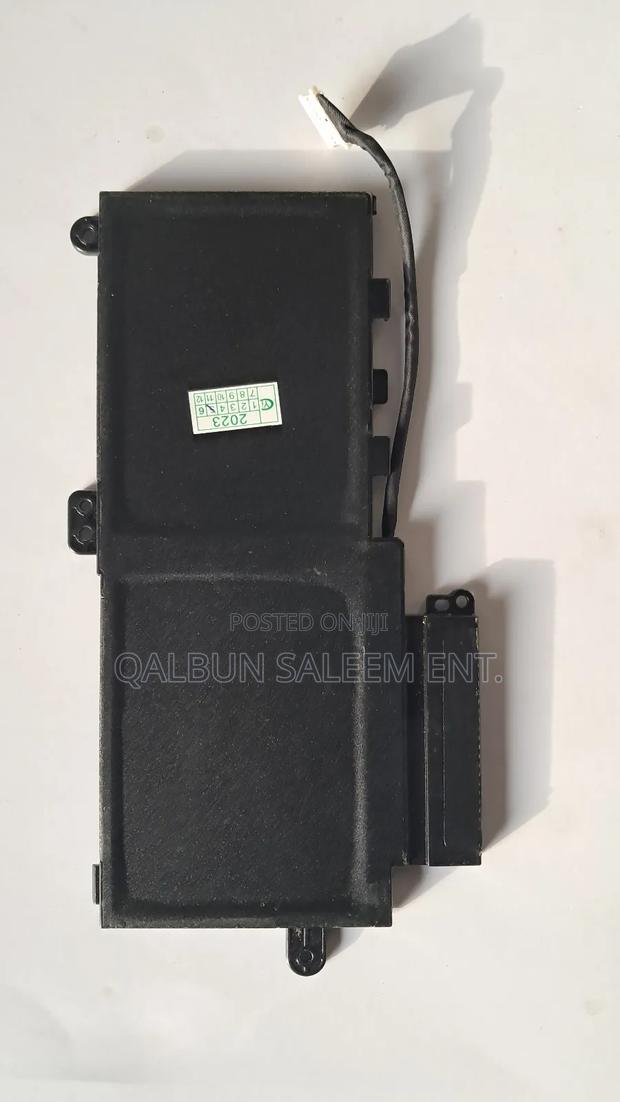 HP NU02XL Laptop Battery for HP Pavillion X360 M1-U001dx · Photo 4
