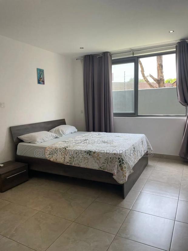Fully Furnished 2 Bedroom Apartment at Airport West · Photo 5