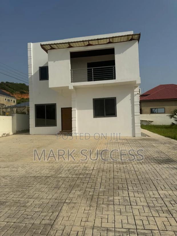Furnished 4bdrm Duplex in Toll Booth for sale · Photo 5