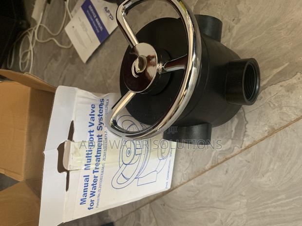 Manual Multiport Valve · Photo 2