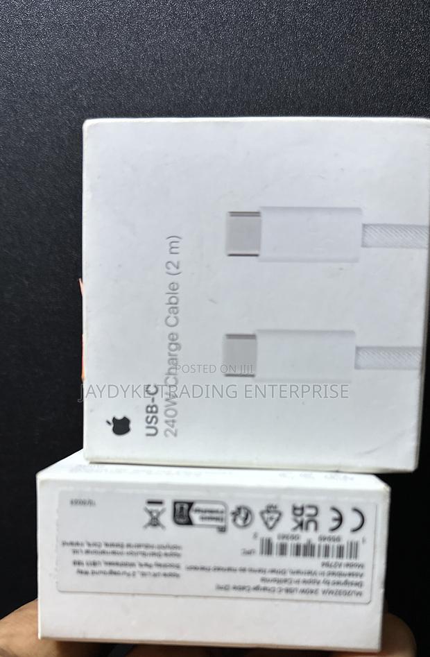 Original 2 Meters Meshed Apple Cables · Photo 1