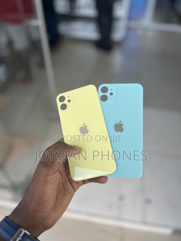  iPhone 11 Back Glass · Photo 3