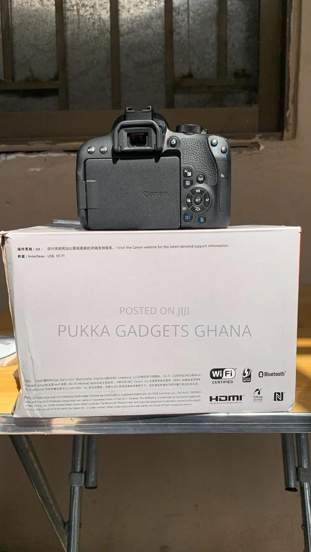 Canon 800d Camera With Lens · Photo 3