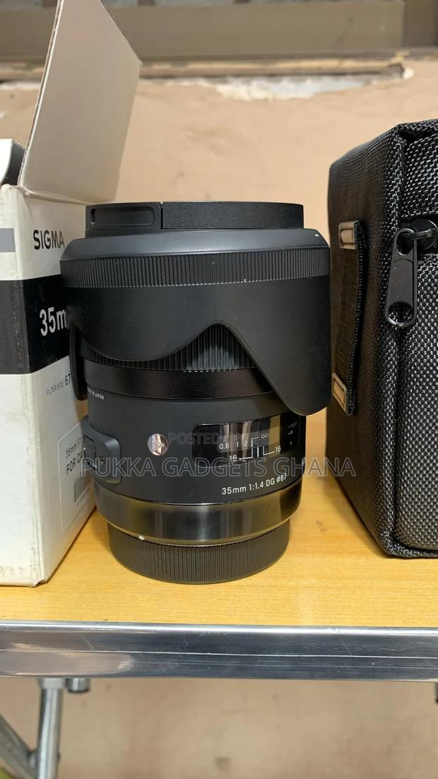 Sigma Arts 35mm F1.4 Lens · Photo 2