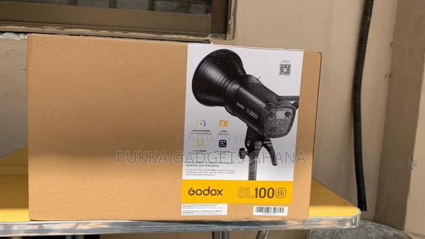 Godox Sl100 Bi Light · Photo 1