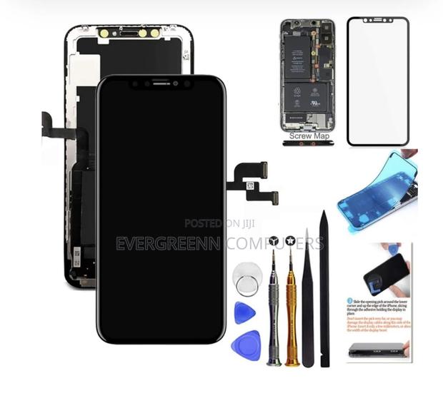 iPhone Screens · Photo 2