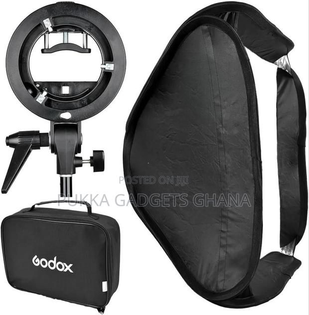 Godox 60x60 Softbox With Bracket · Photo 1