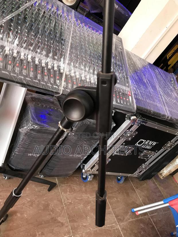 Microphone Stand · Photo 3