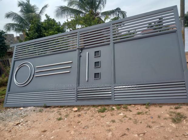 Galvanized Main Gates · Photo 1