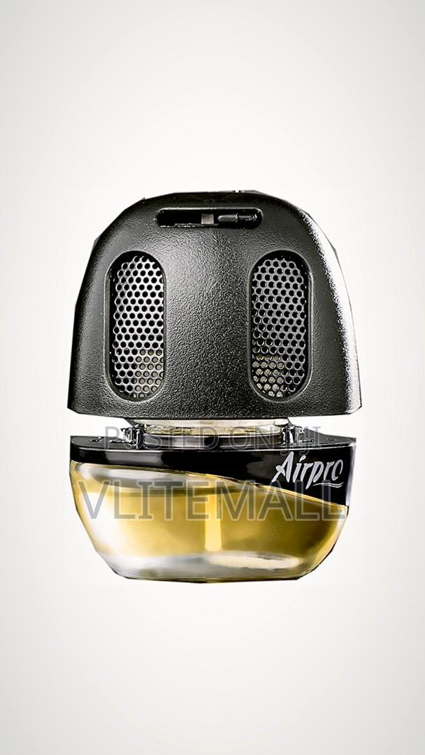 Vent Glass Bottle Luxury Car Perfume · Photo 3