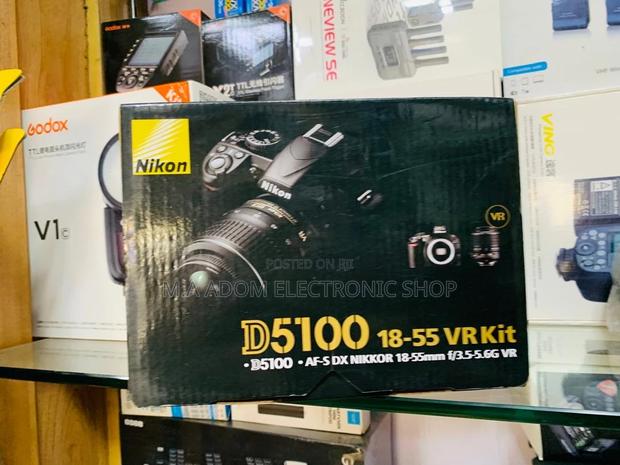 Nikon D5100 Camera With Lens · Photo 1
