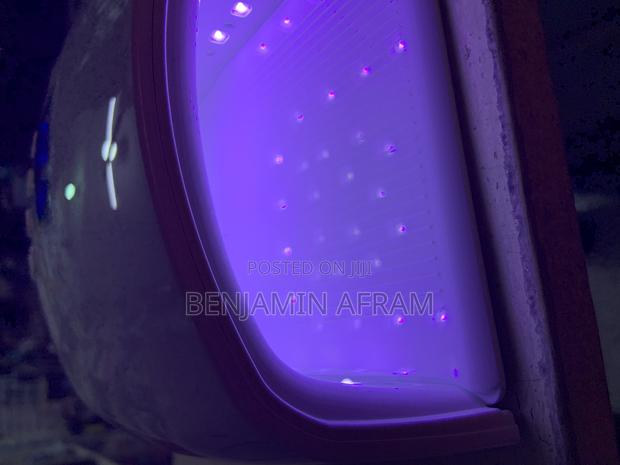 Rechargeable Cordless UV Nail Lamp Dryer · Photo 3