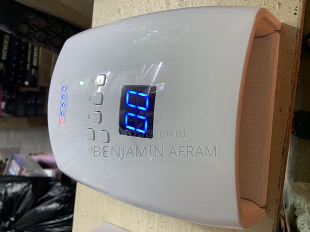 Cordless UV LED Lamp · Photo 4