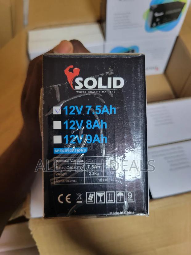 Solid 12V 7.5ah · Photo 1