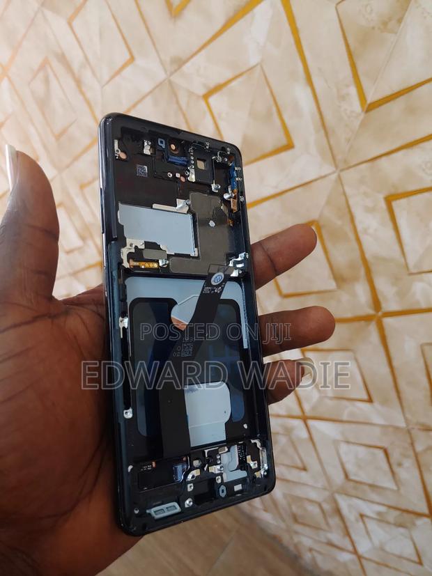 Samsung Galaxy S23 Ultra Screen · Photo 1