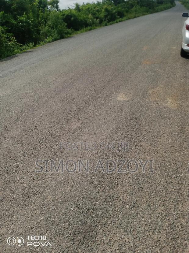 Road Side Land for Sale · Photo 4