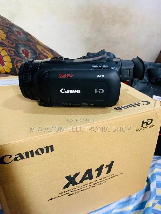 Canon XA11: Your Versatile Video Production Companion · Photo 1