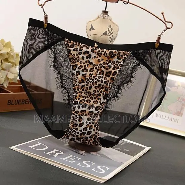 Ladies Plus Size Pants 12 In A Dozen · Photo 1