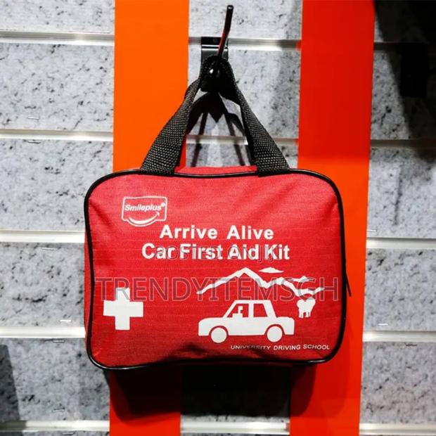 Outdoor Emergency Kit Medical Bags Travel First Aid Kits · Photo 2