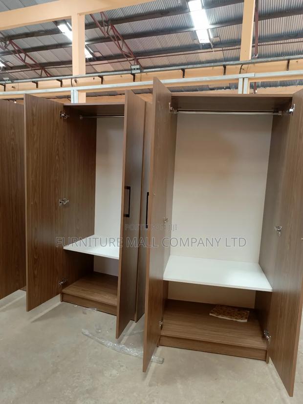 Sweet 2jn1 Wardrobe Available As Seen · Photo 2