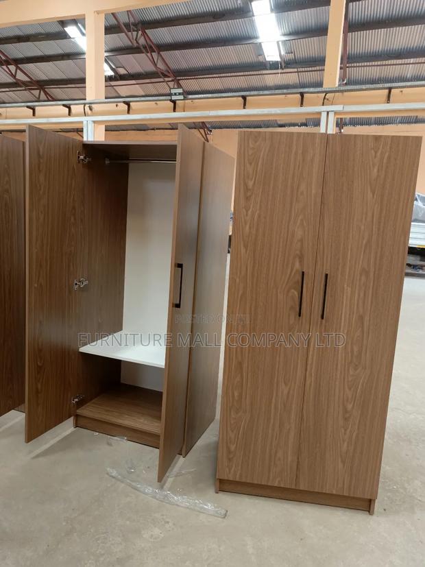 Elegantly Cute 2in1 Wardrobe Available as SeenFree D · Photo 2