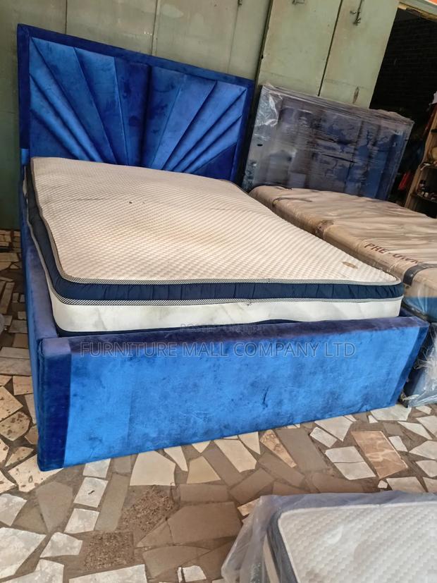 Great 60x80 Queen Size Bed With Mattress . Free Delivry · Photo 1