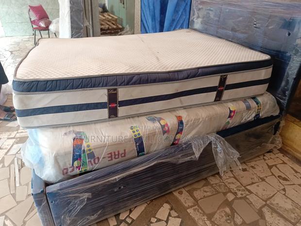 Family Queen Size Mattress 60x80. Free Delivery · Photo 1